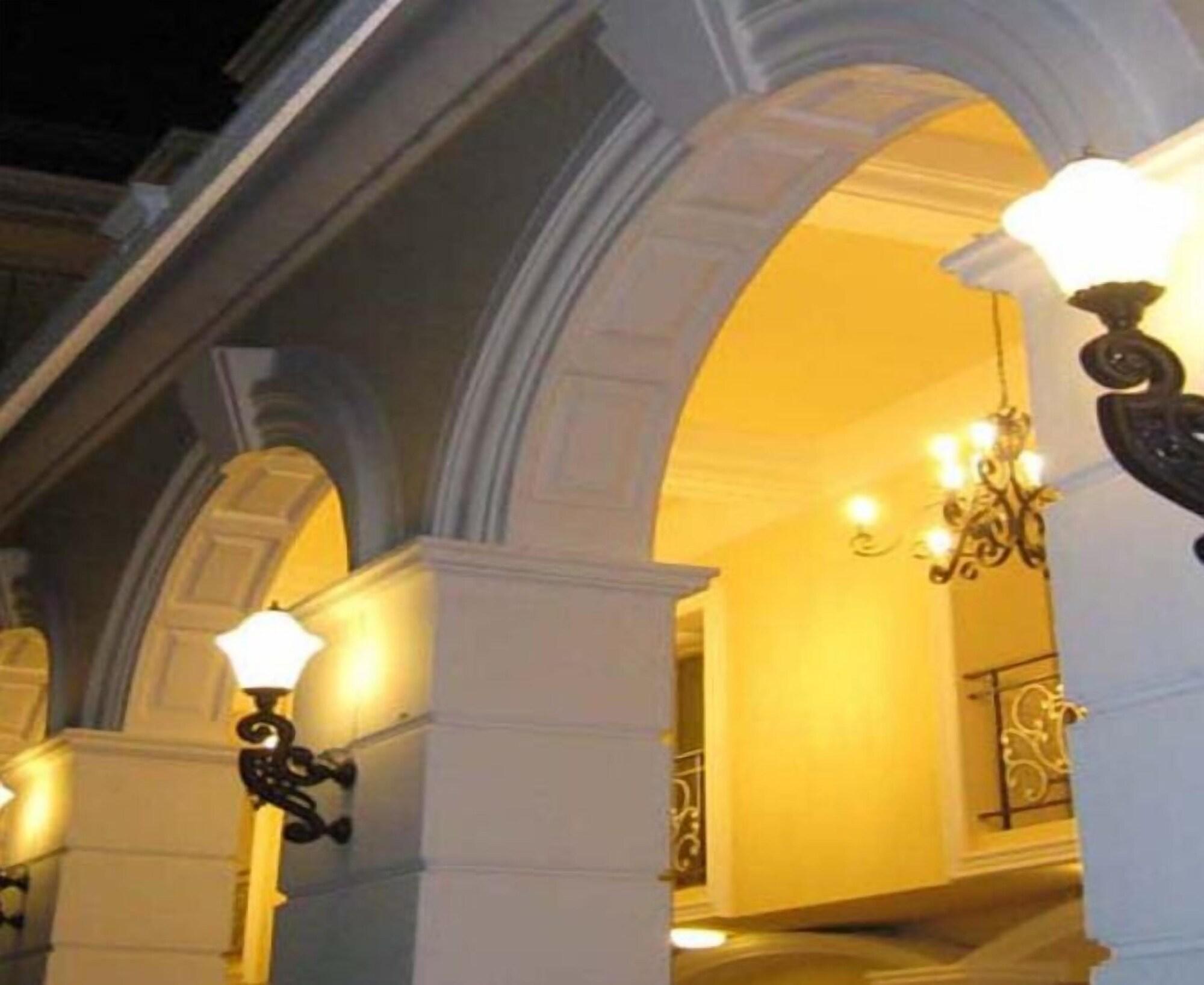 Rafael Hotel And Mansion Bangkok - Sha Extra Plus Certified Екстер'єр фото