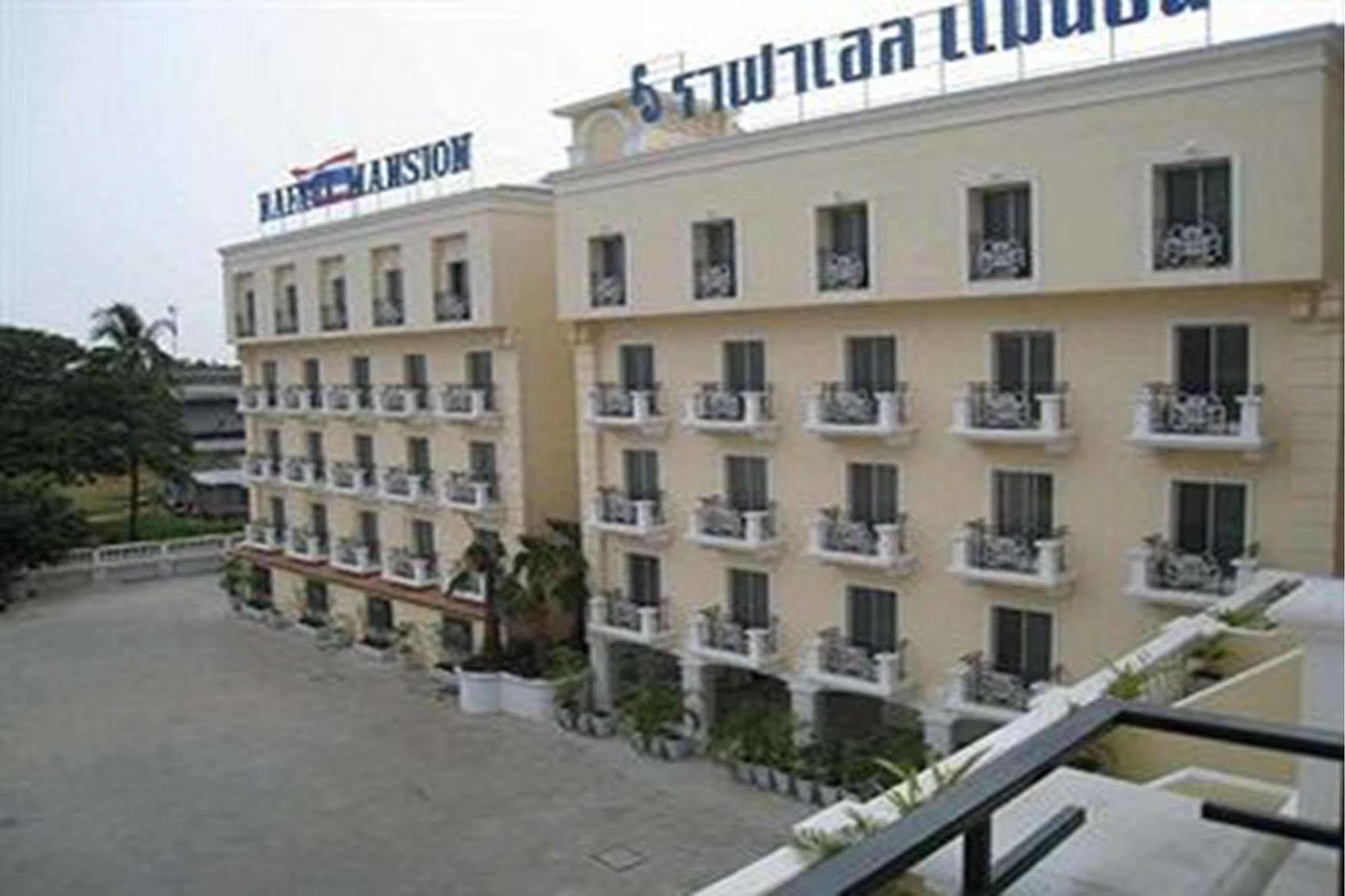 Rafael Hotel And Mansion Bangkok - Sha Extra Plus Certified Екстер'єр фото
